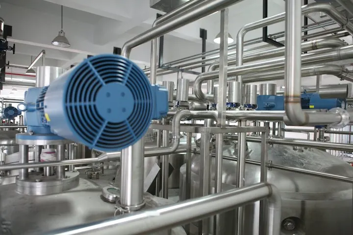 Pipes and pumps in a processing plant